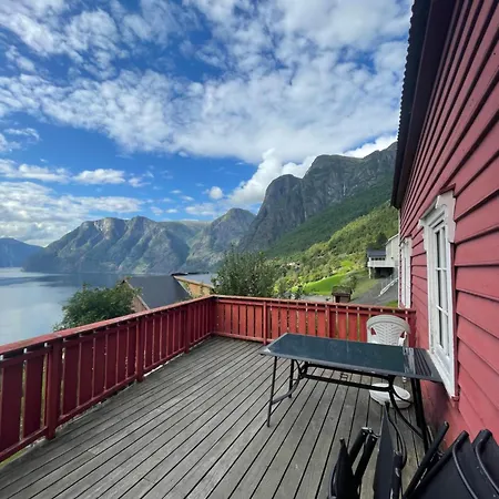 Kvam - Stegastein Apartment Aurland